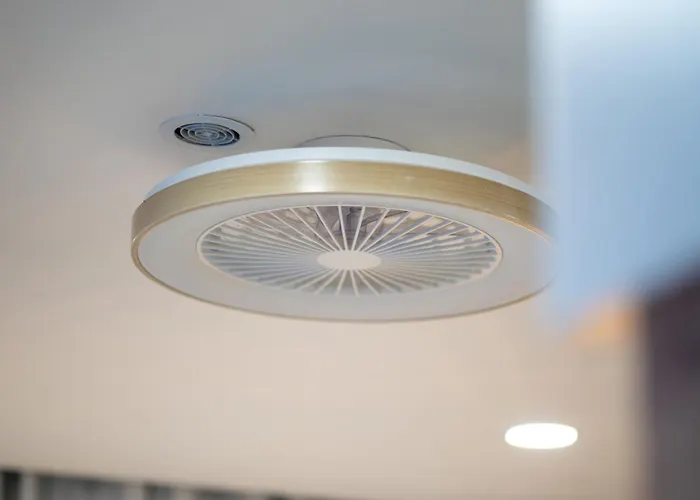 Calma Retreat - Pool & * カマラ・デ・ロボス