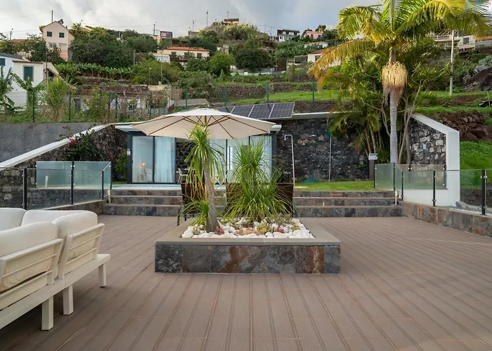 Calma Retreat - Pool & アパート カマラ・デ・ロボス